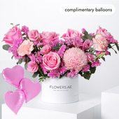 Petite Pink Delight Hatbox