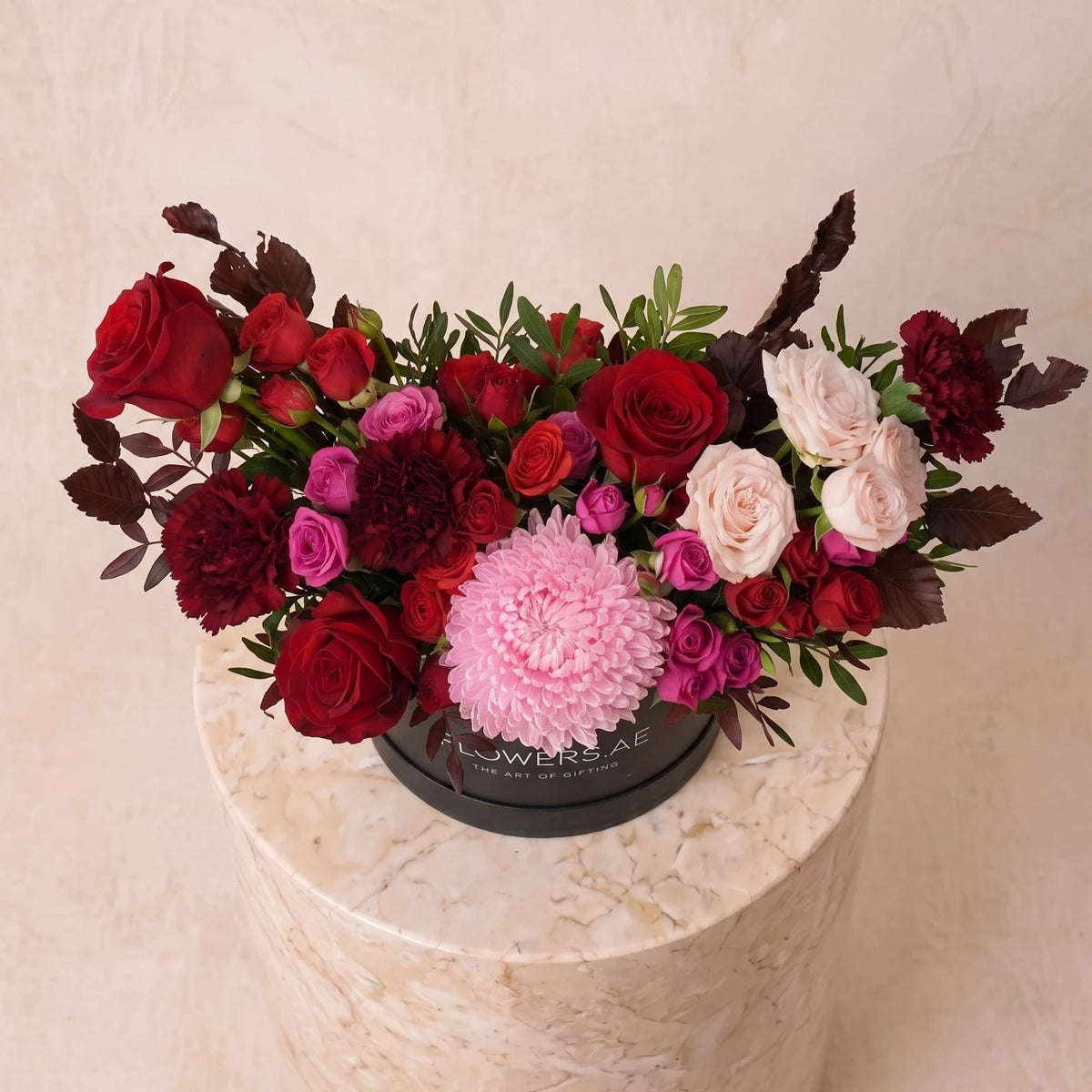 Petite Crimson Blush Hatbox