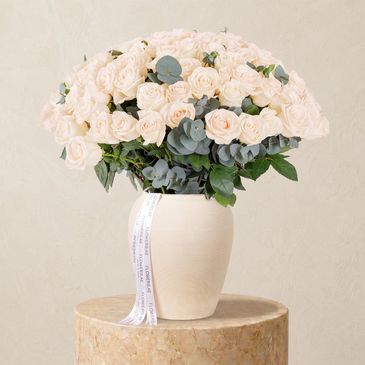 100 White Roses Vase