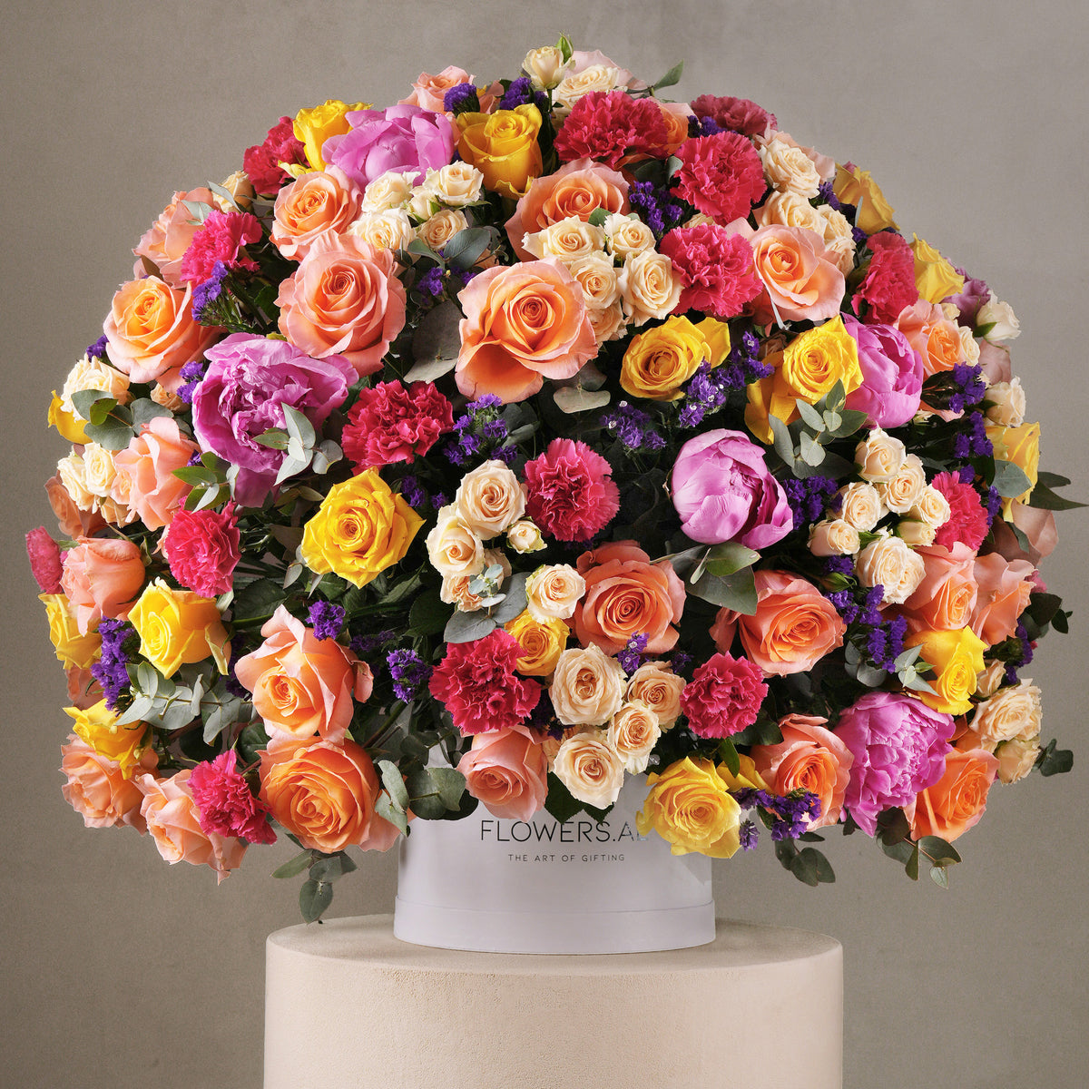 Grand Vibrant Peony Hatbox