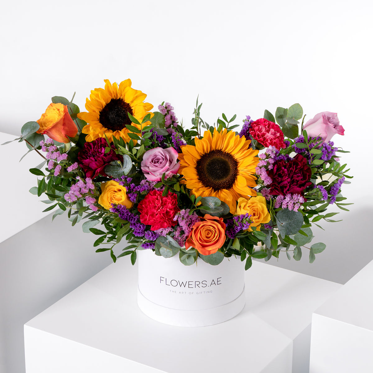 Petite Vibrant Hatbox