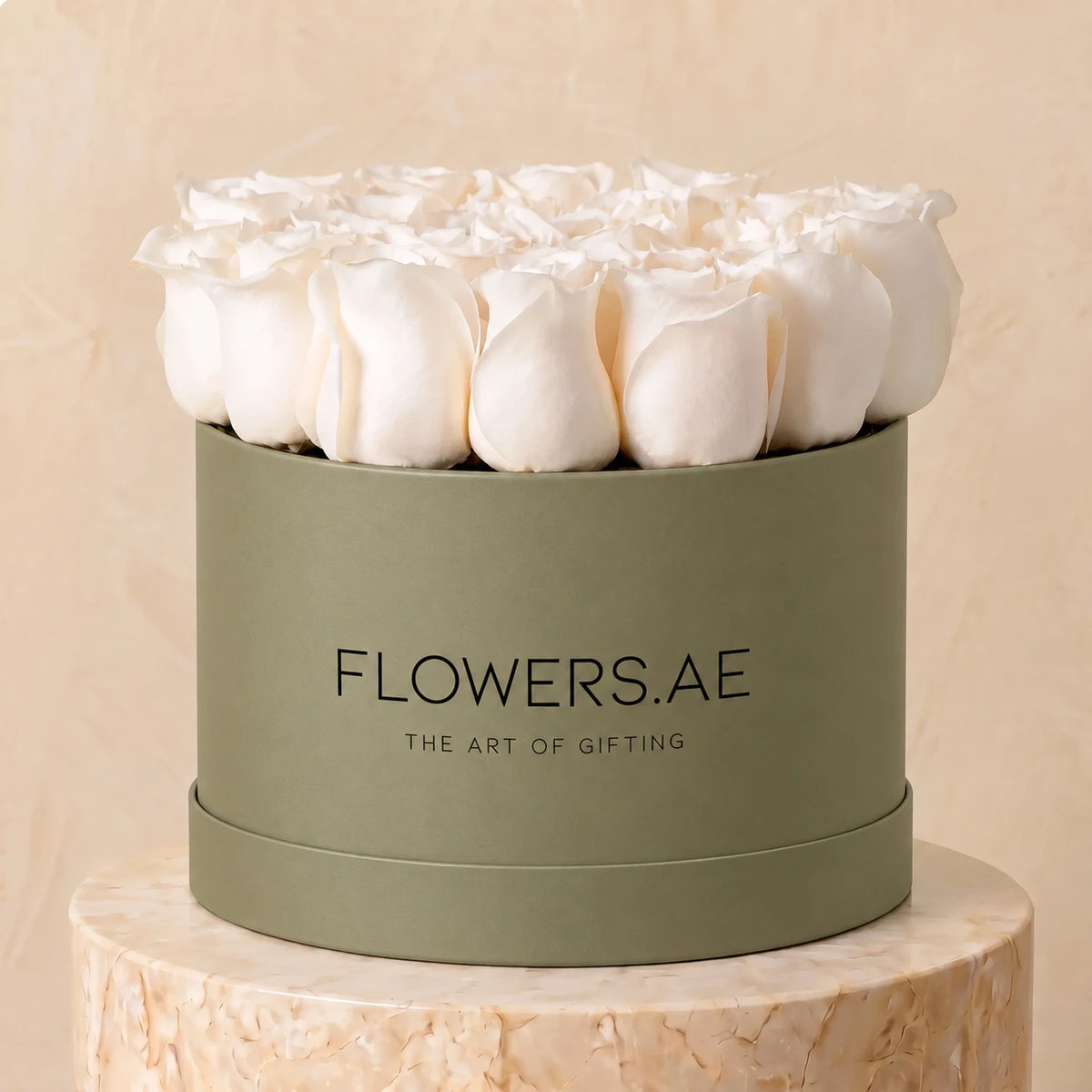 White Roses Hatbox