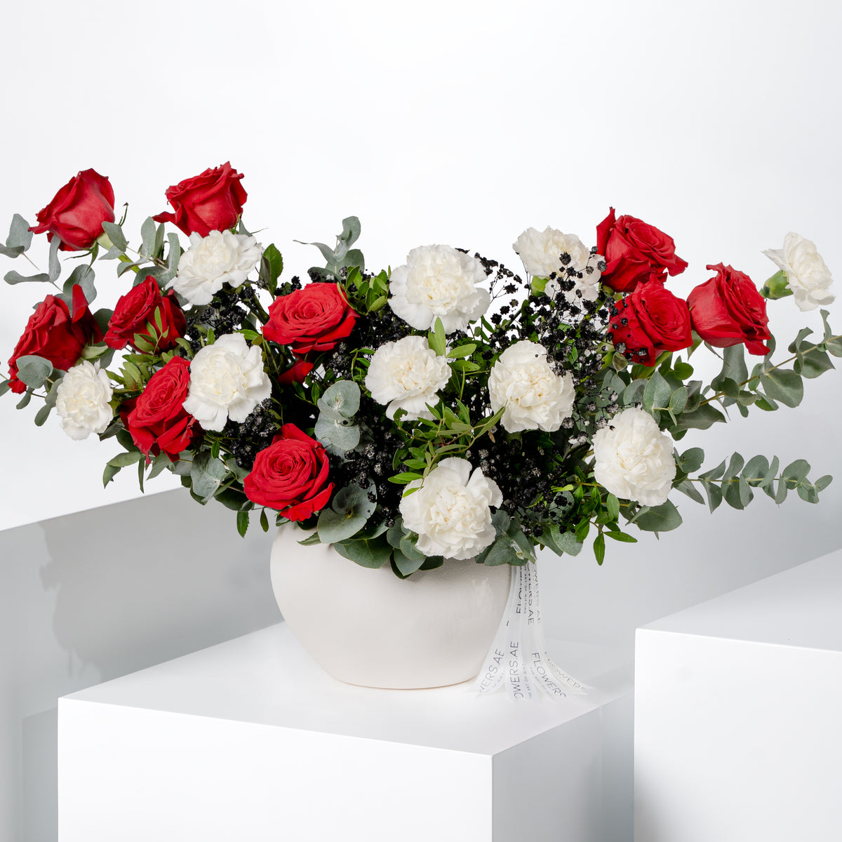 UAE National Flowers Vase