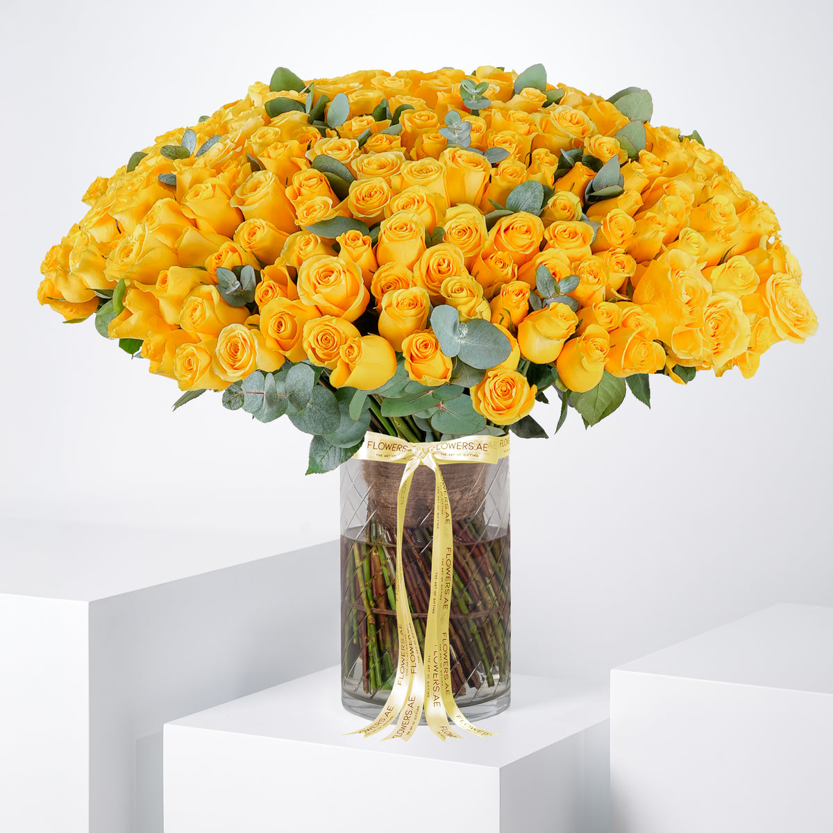 200 Yellow Roses  Vase