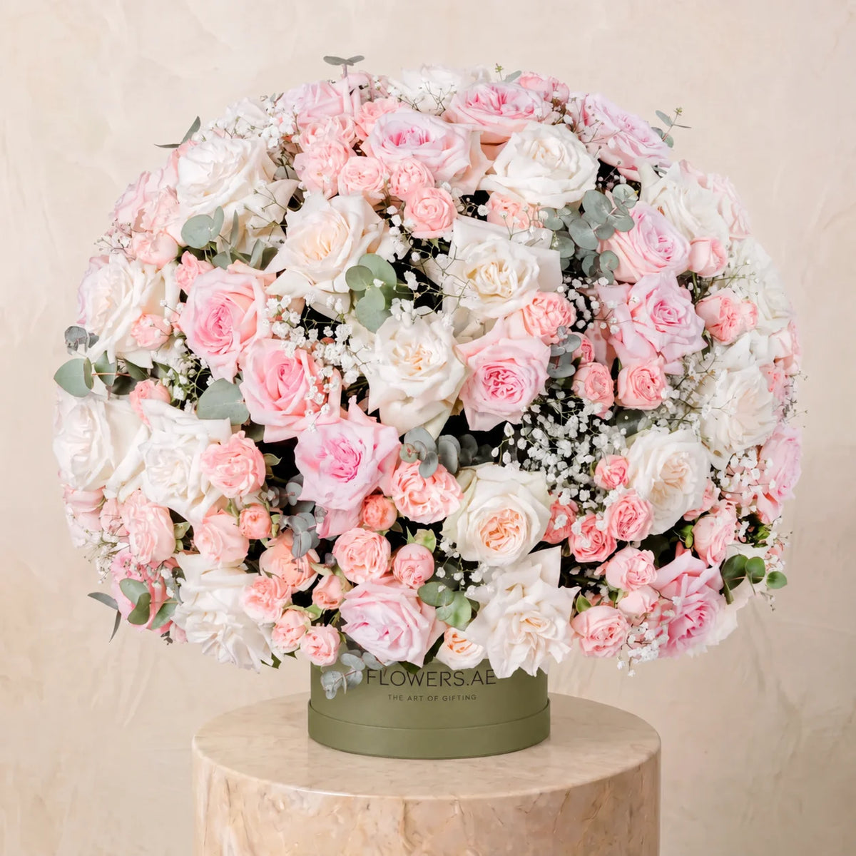 Adelle Hatbox