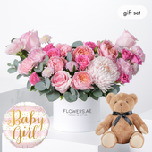 Baby Petite Pink Delight Hatbox (Gift Set)