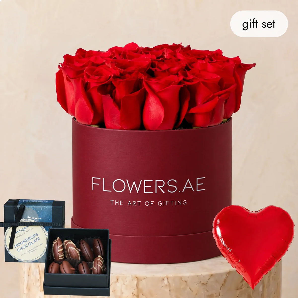 Anniversary Petite Red Roses (Gift Set)