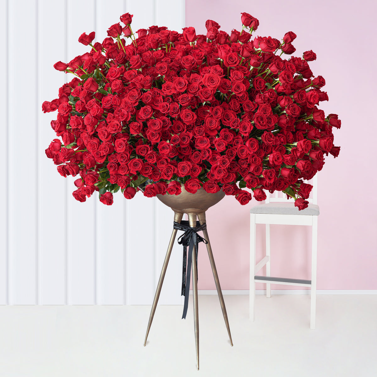 999 Red Roses Stand Free SameDay Delivery to all Emirates Flowers.ae